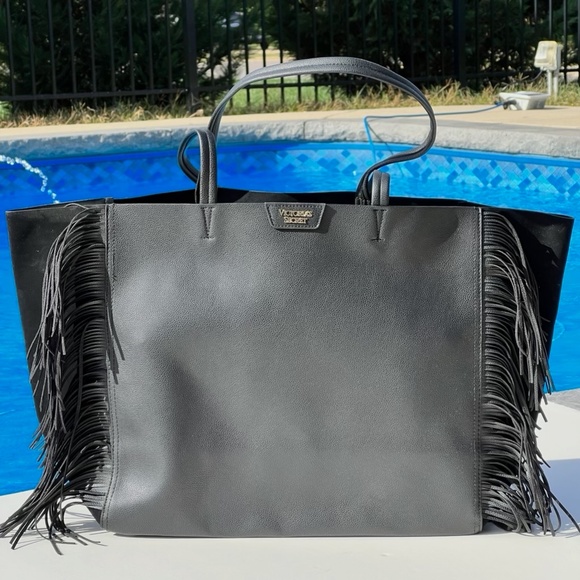 Victoria's Secret Handbags - NWOT Victoria's Secret Black Vegan Leather Suede Like Fringe Purse